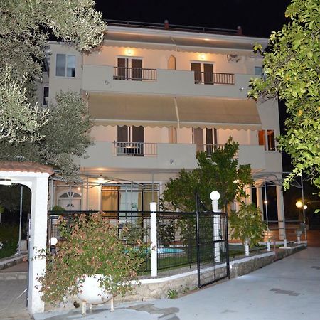 Margarita Apartments نِكيانا المظهر الخارجي الصورة